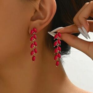 Elegant Red Leaf Drop Earrings. Luxury Christmas earrings 🎄